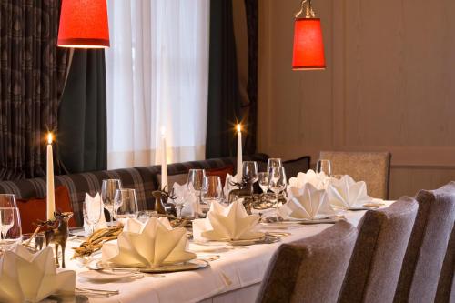 Restaurant, Superior Hotel Tirolerhof - Zell am See in Zell Am See