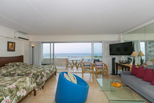 Ilikai Tower 1806 Yacht Harbor View 1BR Honolulu