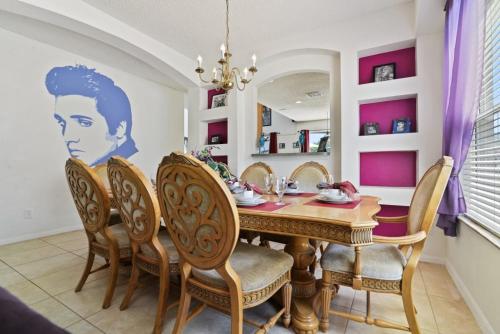 Palm Harbour villa