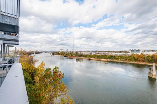 EVE Nashville near Bicentennial Mall State Park
