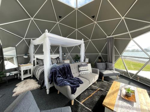 Motutere Bay TOP 10 Holiday Park in Motutere