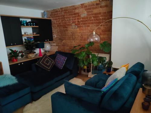 Cosy 3 Bed Terrace Stables Mews In Stoke Newington gîte à louer Rectory Road Railway Station