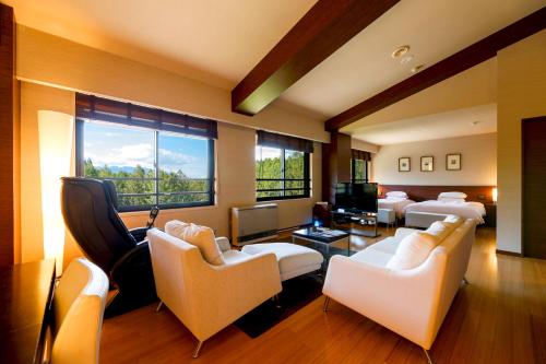 Hotel Ryu Resort and Spa in Shokawa