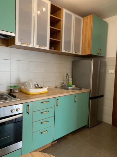 Stylish one-bedroom apartment near Delta City