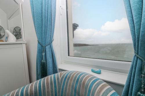 Headland Apt 17 - image 4