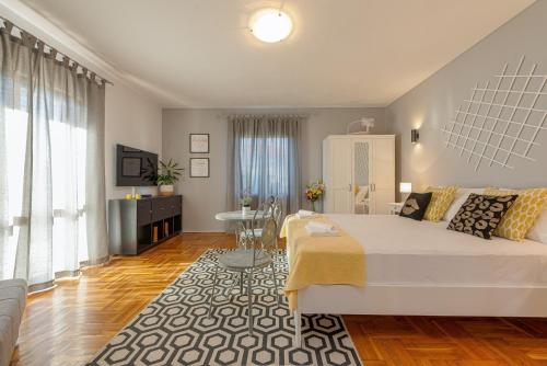 Apartment Bo&Dy in Razanj