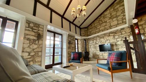 Leonys House by TrulyCyprus in Dhoros