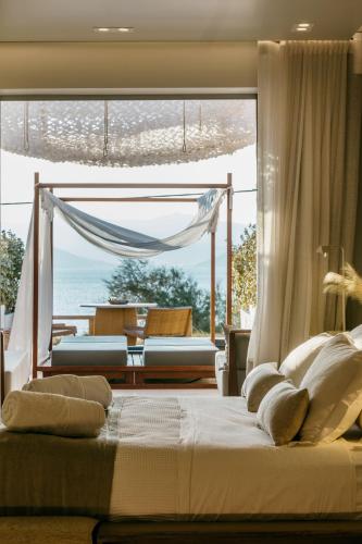 Avgoustos Suites - Adults Only