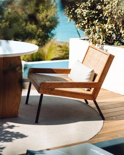 شرفة/ تراس, Avgoustos Suites Naxos in Agia Anna