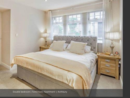 1 Tomlinsons Apartment