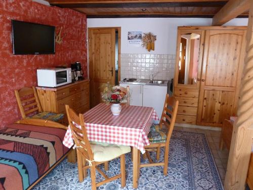 Gästezimmer am Märchenbrunnen - image 12