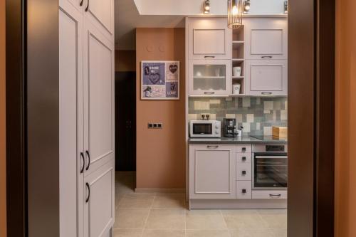 ~Angels ~ Two-Bedroom Deluxe Flat in City Centre