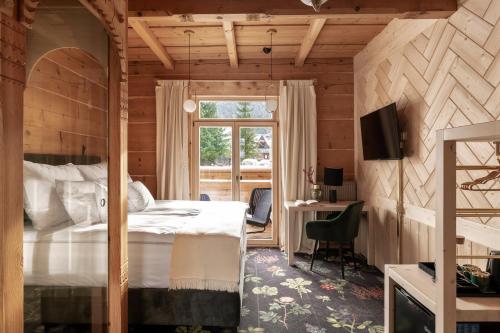 Villa Milimani - stuletnia, folk & butique, adults only, Zakopane (fotografie 6)