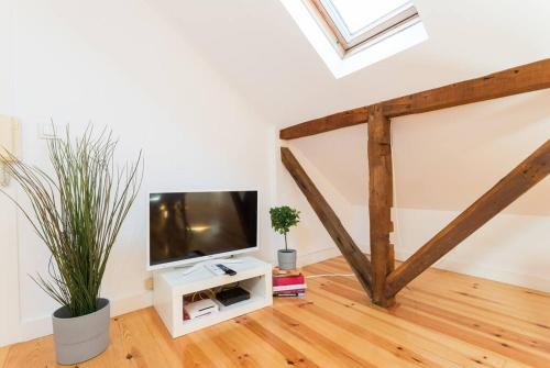 Principe Real Beautiful Studio Apartment
