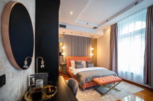 Belgrade NATALI Luxury suites PARKING 3-Star Hotel suite