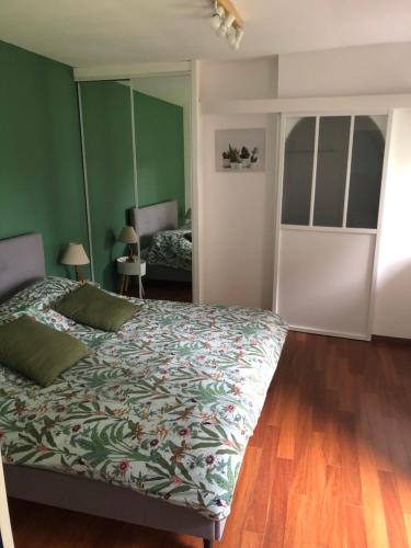 Elodie chambre d'hôte Forêt de Duault