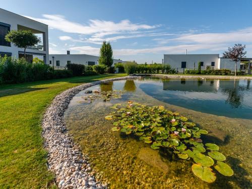 Heritage Apartment in Lutzmannsburg with Swimming Pond