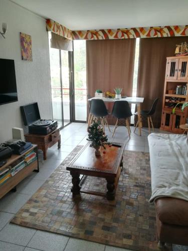 Se Arrienda Departamento en Renaca