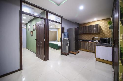 Green Apartment