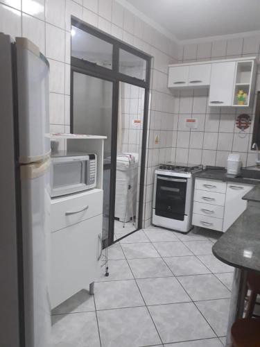 Apartamento Meia Praia Itapema in Andorinha