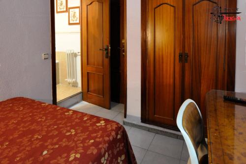 Hotel Aragón - image 11