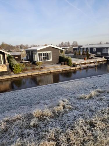  Giet Oan gelegen op Resort Venetië in Giethoorn