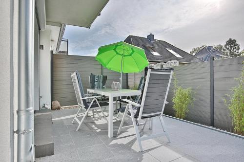Apartment with Terrace image 6