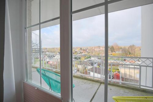 Apartment with Sea View image 9