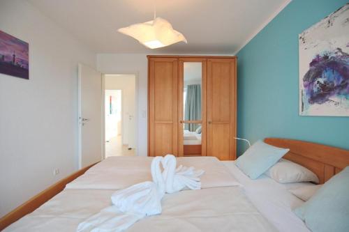 Apartment with Sea View image 1