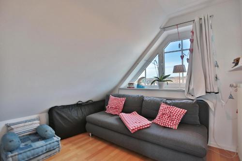 Apartment with Sea View image 10