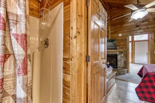 Bucky's Bungalow - image 24