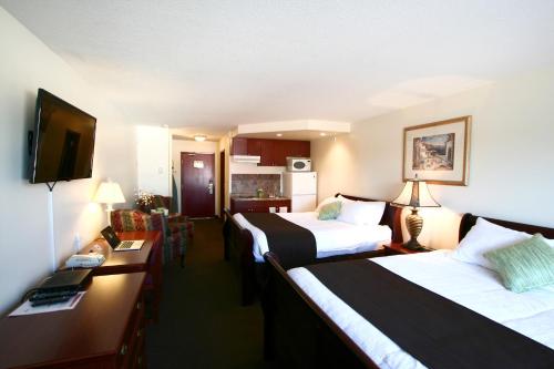 Foxwood Inn & Suites Drayton Valley