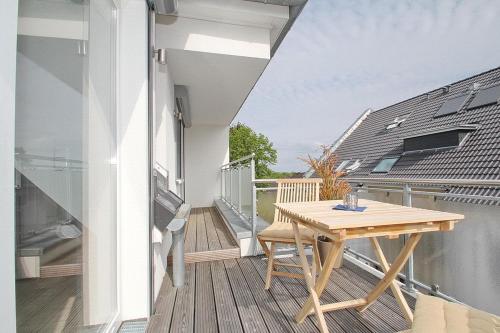 Apartment with Balcony image 3