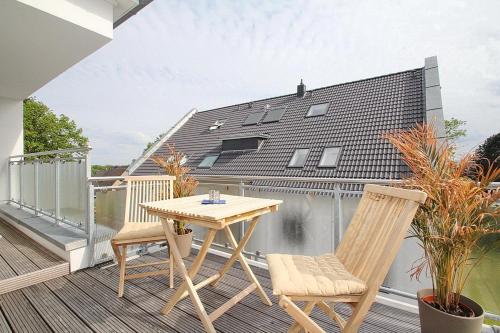 Apartment with Balcony image 2