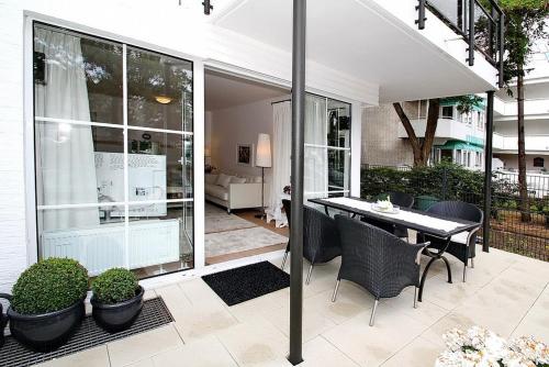 Apartment with Terrace image 2