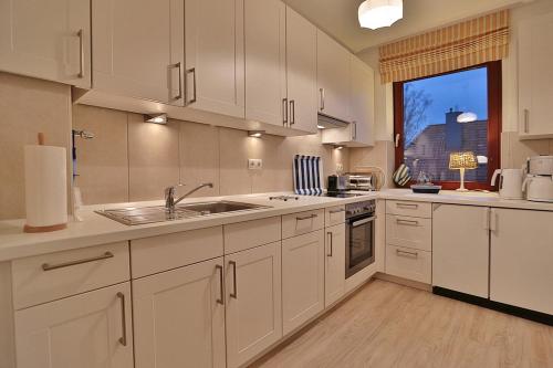 Apartment with Balcony image 9