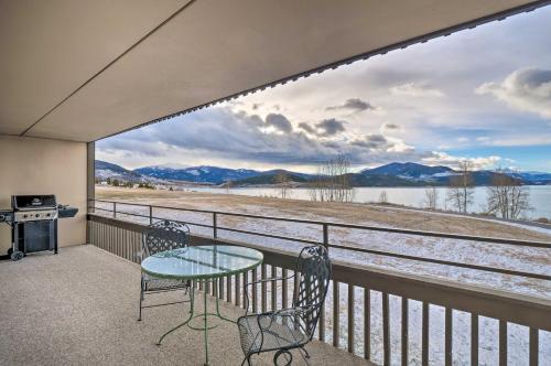 Dillon Condo with Fireplace Less Than 15 Mi to Breck!