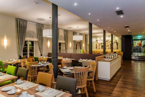 ห้องอาหาร, เนสเทอร์ โฮเทล ชตุทท์การ์ท-ลุดวิชส์บวร์ค (nestor Hotel Stuttgart-Ludwigsburg) in ลุดวิจส์บูร์ก