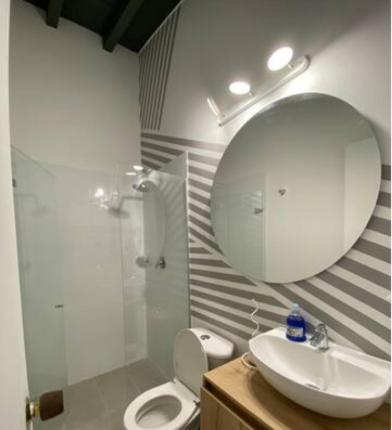 Apartamento cerca al centro comercial Santafé A105 By Roots Rentals, Medellín (fotografie 8)