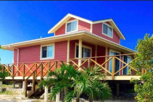 . Ruby - Ocean view with privacy