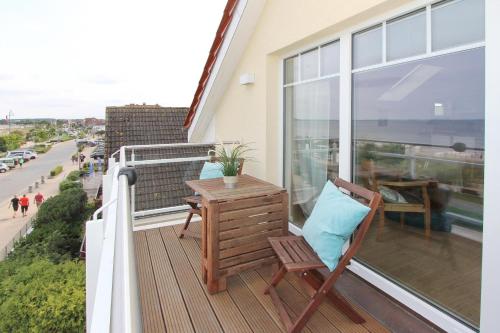 Apartment with Sea View image 7