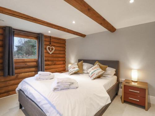The Fishing Lodge - image 13