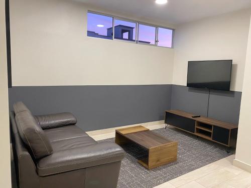Contemporary 1BR at La Huaca Pucllana