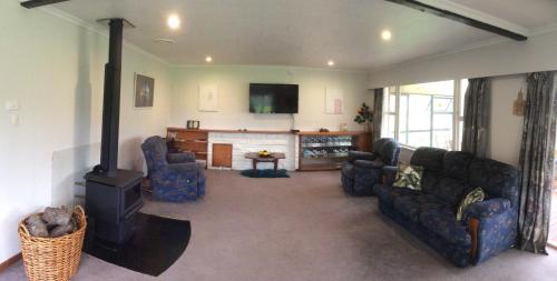 Facilities, Hill top view farm stay in Urenui