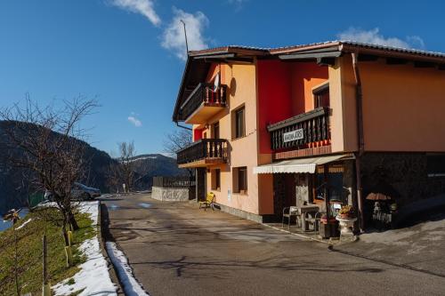 Apartment Jorsi with Mountain View Mozirje