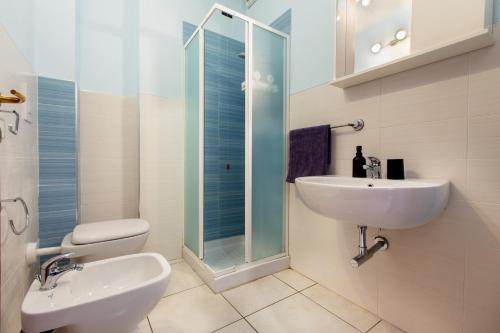 Fürdőszoba, Ogliastra Apartment Rooms in Cagliari Városközpont