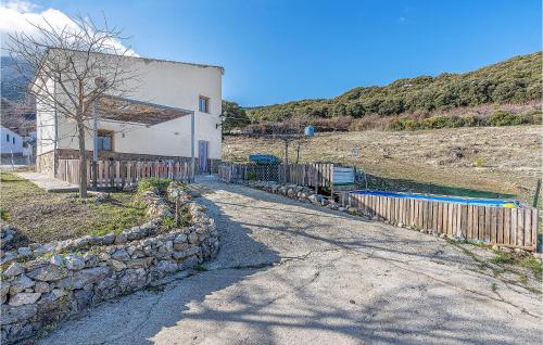 Amazing home in Torres with Outdoor swimming pool and 3 Bedrooms gîte à louer Caniles