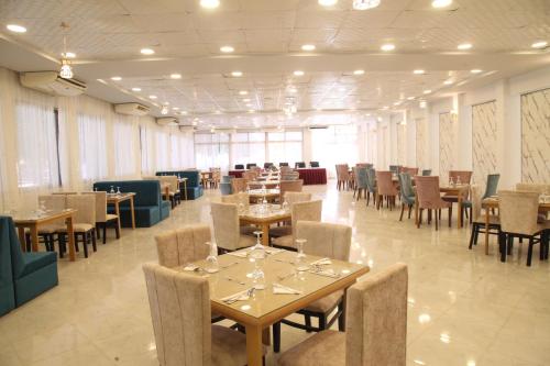 Restaurant, Jewel Assiut Hotel in Markaz El-Fath
