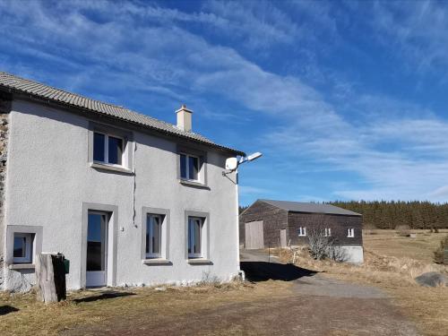 Gîte Les Estables, 3 pièces, 6 personnes - FR-1-582-148