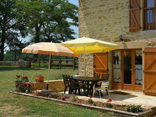 Gîte Villeneuve, 3 pièces, 4 personnes - FR-1-601-136 gîte à louer Villefranche-de-Rouergue